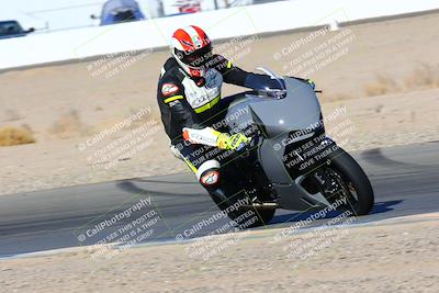 media/Jan-08-2022-SoCal Trackdays (Sat) [[1ec2777125]]/Turn 15 Inside (950am)/